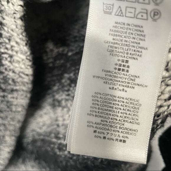 Michael Kors black gray striped sweater cozy zippers size XL - Picture 9 of 9